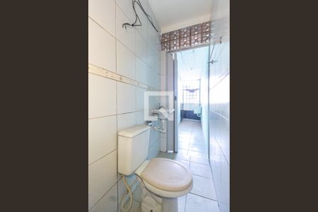 Banheiro de casa à venda com 1 quarto, 50m² em Jardim Paraíso, São Paulo