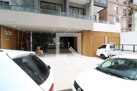 Apartamento à venda com 40m², 1 quarto e 1 vagaFachada e portaria