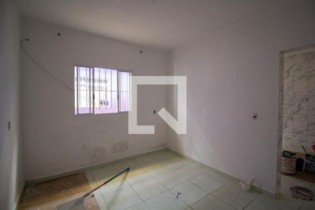 Casa à venda com 300m², 4 quartos e 2 vagasSala Casa 2