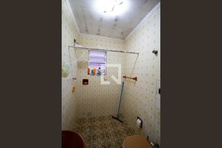 Casa à venda com 300m², 4 quartos e 2 vagasBanheiro 2