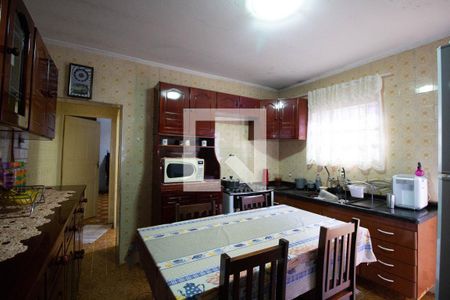 Casa à venda com 300m², 4 quartos e 2 vagasCozinha