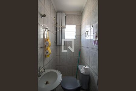 Casa à venda com 300m², 4 quartos e 2 vagasBanheiro 1
