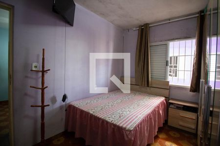 Quarto 1 de casa à venda com 4 quartos, 300m² em Parque Guarani, São Paulo