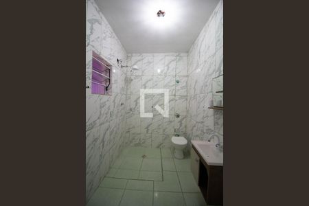 Casa à venda com 300m², 4 quartos e 2 vagasBanheiro