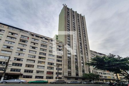 Apartamento à venda com 55m², 1 quarto e sem vagaFachada