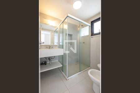 Suíte - Banheiro de apartamento para alugar com 1 quarto, 64m² em Pinheiros, São Paulo