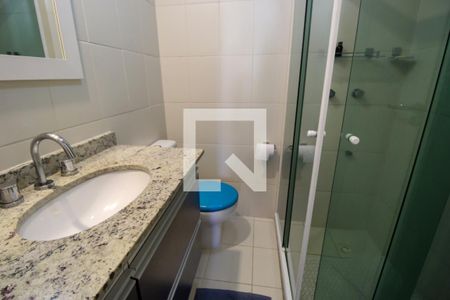 Apartamento à venda com 113m², 3 quartos e 2 vagas Apartamento à venda com 113m², 3 quartos e 2 vagasBanheiro da Suíte 2