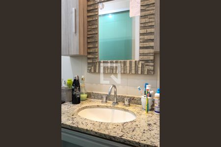Apartamento à venda com 113m², 3 quartos e 2 vagas Apartamento à venda com 113m², 3 quartos e 2 vagasBanheiro da Suíte 1