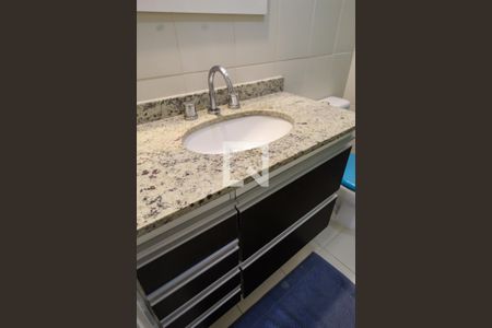 Apartamento à venda com 113m², 3 quartos e 2 vagas Apartamento à venda com 113m², 3 quartos e 2 vagasBanheiro da Suíte 2