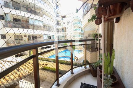 Apartamento à venda com 113m², 3 quartos e 2 vagas Apartamento à venda com 113m², 3 quartos e 2 vagasVaranda - Suíte 1