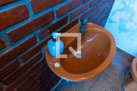 Casa à venda com 220m², 3 quartos e 3 vagasBanheiro de Serviço 2