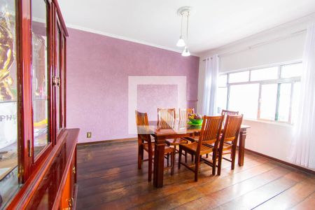 Casa à venda com 220m², 3 quartos e 3 vagasSala de Jantar