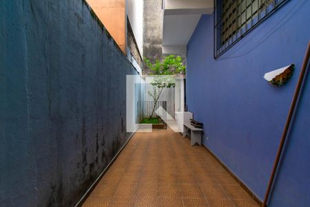 Casa à venda com 220m², 3 quartos e 3 vagasQuintal