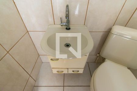 Casa à venda com 220m², 3 quartos e 3 vagasBanheiro de serviço