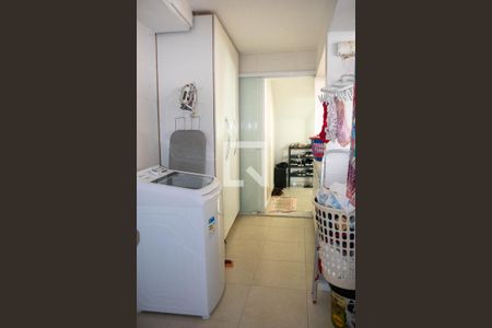 Casa à venda com 361m², 4 quartos e 6 vagasÁrea de Serviço