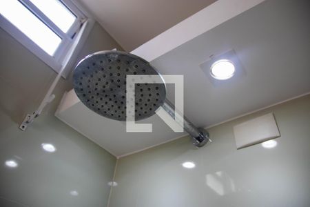 Casa à venda com 361m², 4 quartos e 6 vagasBanheiro do Quarto 3