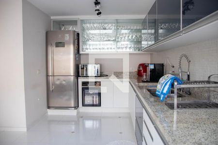 Casa à venda com 361m², 4 quartos e 6 vagasCozinha
