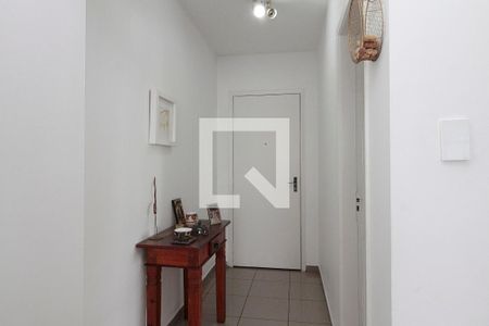 Apartamento à venda com 90m², 3 quartos e 1 vagaHall de entrada