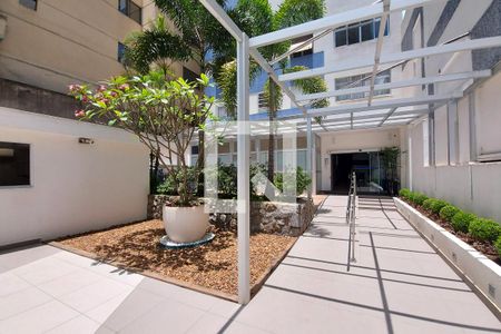 Apartamento à venda com 90m², 3 quartos e 1 vaga Apartamento à venda com 90m², 3 quartos e 1 vagaÁrea Comum