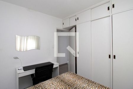 Apartamento à venda com 90m², 3 quartos e 1 vagaQuarto