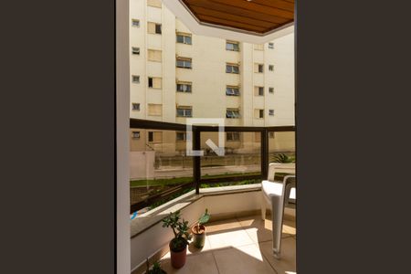 Apartamento à venda com 136m², 3 quartos e 2 vagasVaranda da suíte 1