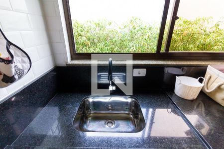 Apartamento à venda com 136m², 3 quartos e 2 vagasÁrea de Serviço