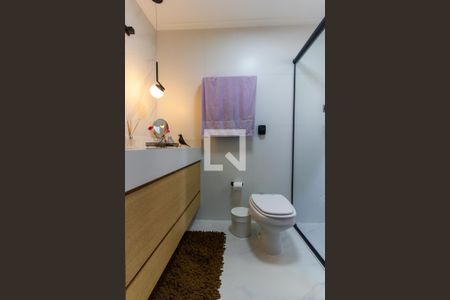 Apartamento à venda com 136m², 3 quartos e 2 vagasBanheiro do Quarto 2