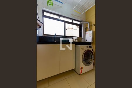 Apartamento à venda com 136m², 3 quartos e 2 vagasÁrea de Serviço