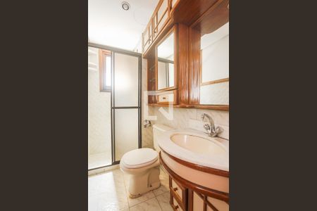 Apartamento à venda com 86m², 3 quartos e 1 vaga Apartamento à venda com 86m², 3 quartos e 1 vagaBanheiro social