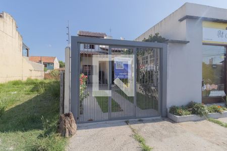Casa à venda com 90m², 3 quartos e 2 vagasFachada