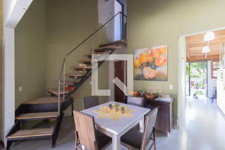 Sala de casa à venda com 3 quartos, 90m² em Igara, Canoas