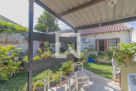 Casa à venda com 90m², 3 quartos e 2 vagasQuintal