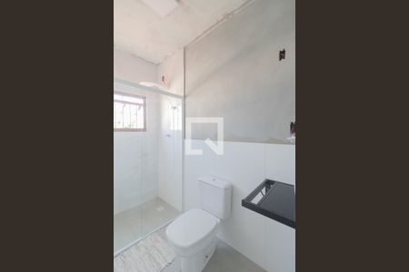 Casa à venda com 90m², 3 quartos e 2 vagasBanheiro  2