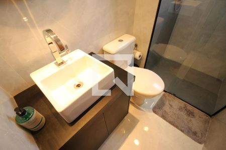 Apartamento à venda com 97m², 2 quartos e 2 vagasBanheiro