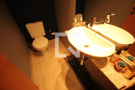 Apartamento à venda com 97m², 2 quartos e 2 vagasBanheiro