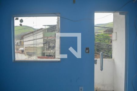 Quarto de kitnet/studio para alugar com 2 quartos, 50m² em Luz, Nova Iguaçu