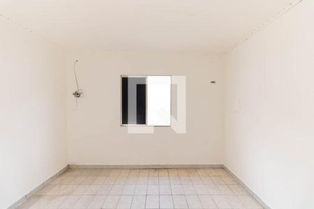Sala/Quarto de casa para alugar com 1 quarto, 25m² em Jardim Maria Estela, São Paulo