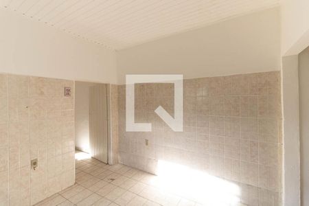 Cozinha de casa para alugar com 1 quarto, 25m² em Jardim Maria Estela, São Paulo
