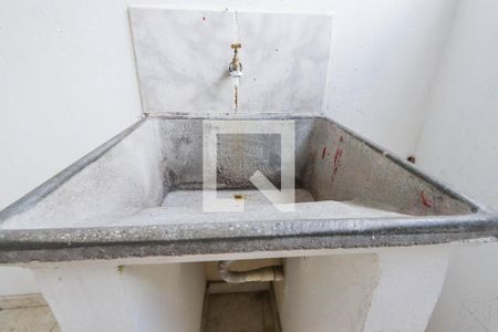 Casa para alugar com 90m², 2 quartos e 1 vagaÁrea de Serviço