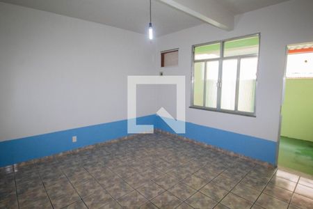 Studio de kitnet/studio para alugar com 1 quarto, 42m² em Braz de Pina, Rio de Janeiro