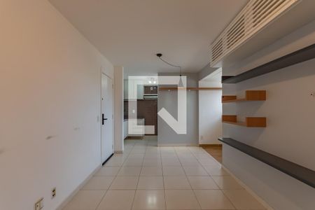 Sala de apartamento à venda com 2 quartos, 58m² em Serrano, Belo Horizonte
