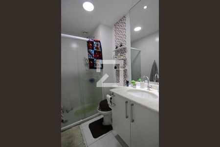 Apartamento à venda com 75m², 3 quartos e 1 vagaBanheiro Social