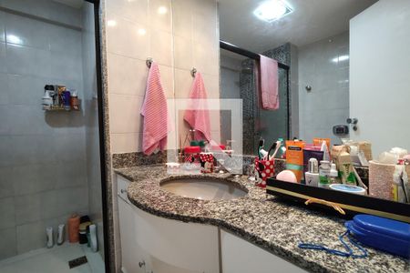 Apartamento à venda com 120m², 3 quartos e 1 vagaBanheiro Social