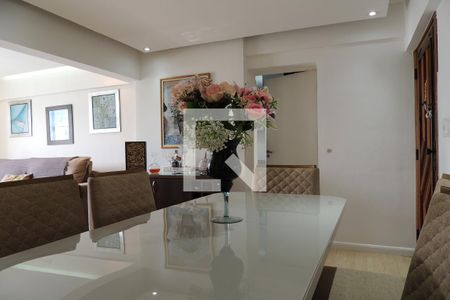 Sala de apartamento à venda com 3 quartos, 120m² em Freguesia de Jacarepaguá, Rio de Janeiro