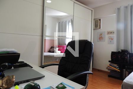 Apartamento à venda com 120m², 3 quartos e 1 vagaQuarto 2