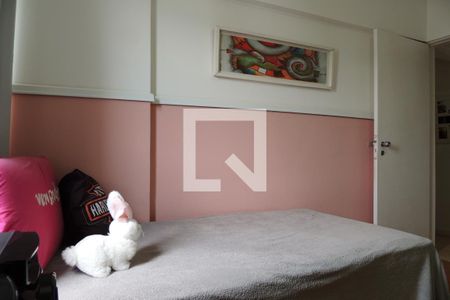 Apartamento à venda com 120m², 3 quartos e 1 vagaQuarto 2