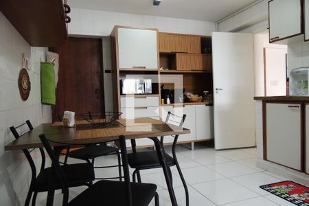 Apartamento à venda com 120m², 3 quartos e 1 vagaCozinha - Armários