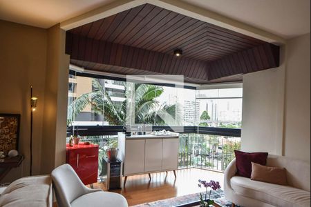 Apartamento à venda com 128m², 3 quartos e 2 vagasVaranda 