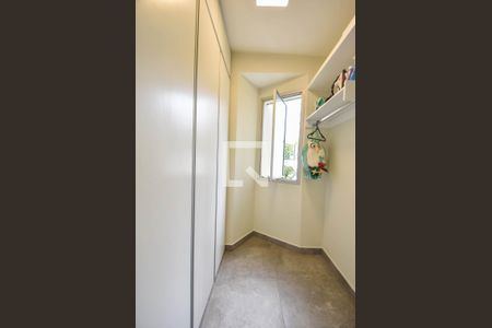 Apartamento à venda com 128m², 3 quartos e 2 vagasQuarto de Serviços 