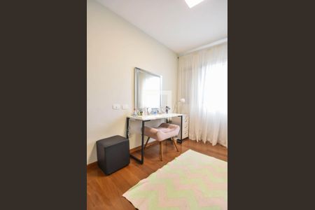 Apartamento à venda com 128m², 3 quartos e 2 vagasQuarto 02